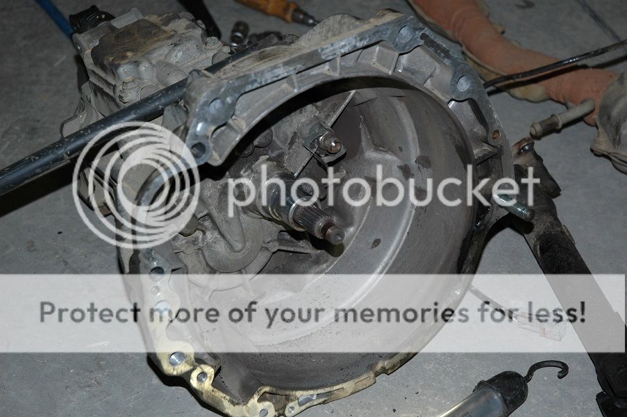 Kupplung tauschen beim Jimny Benziner Bj 2006 mit Knöpfchenallrad. - FJ ...